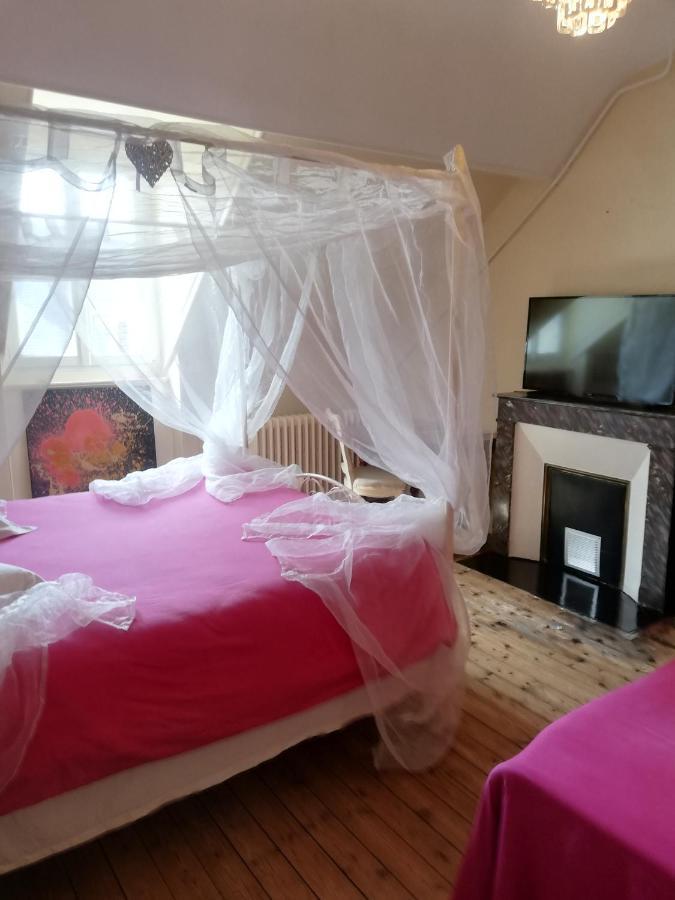 La Chambre d'hôte de Christelle Cherbourg-en-Cotentin Exterior foto